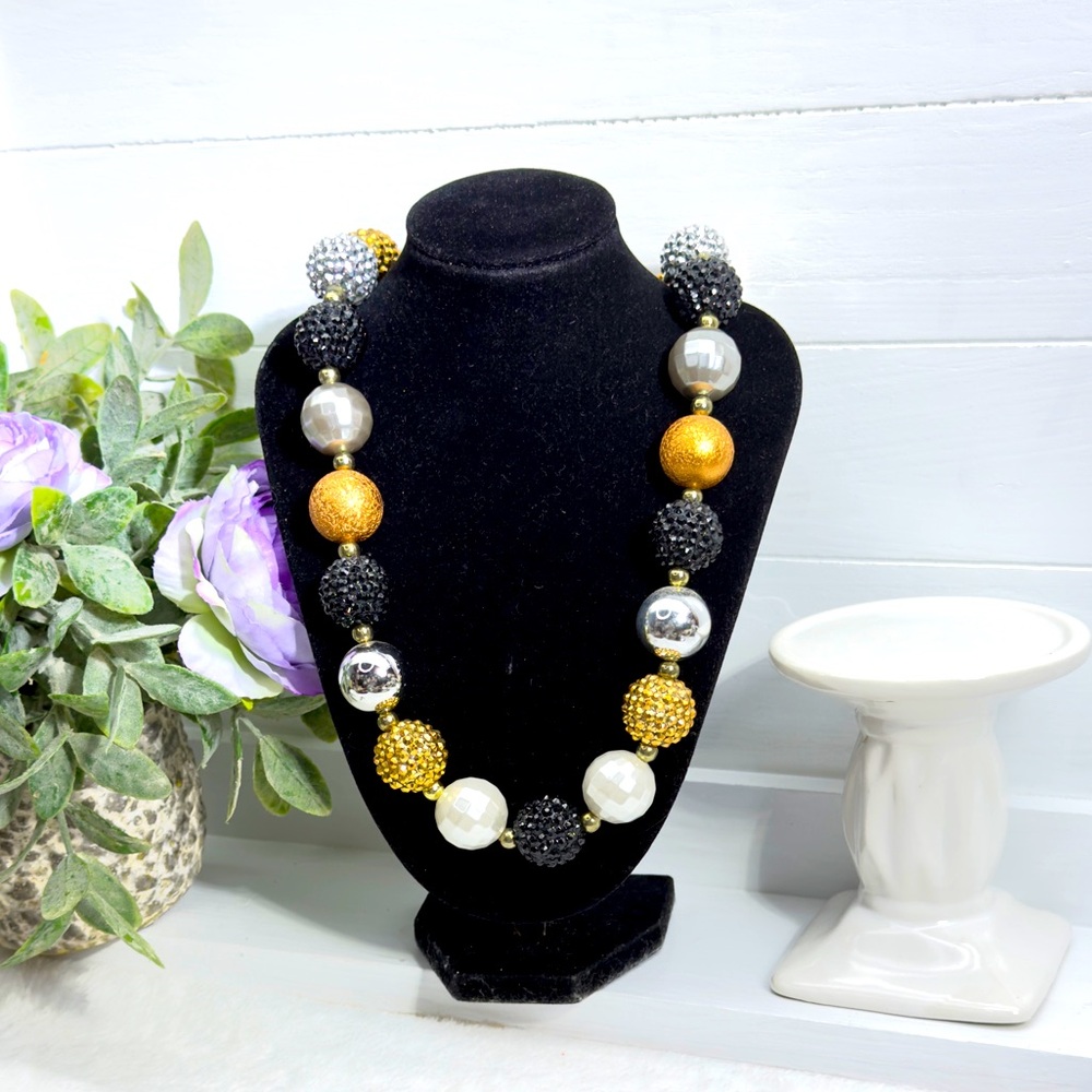Chunky Black and Gold Beaded Necklace - Picture 8 of 8